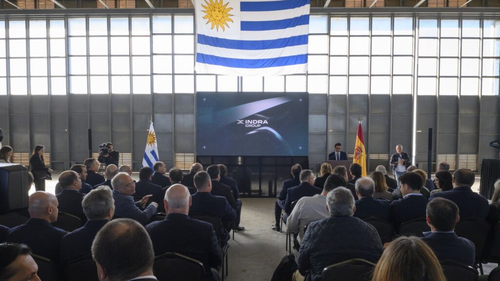 In Service Support Centre Uruguay conferencia